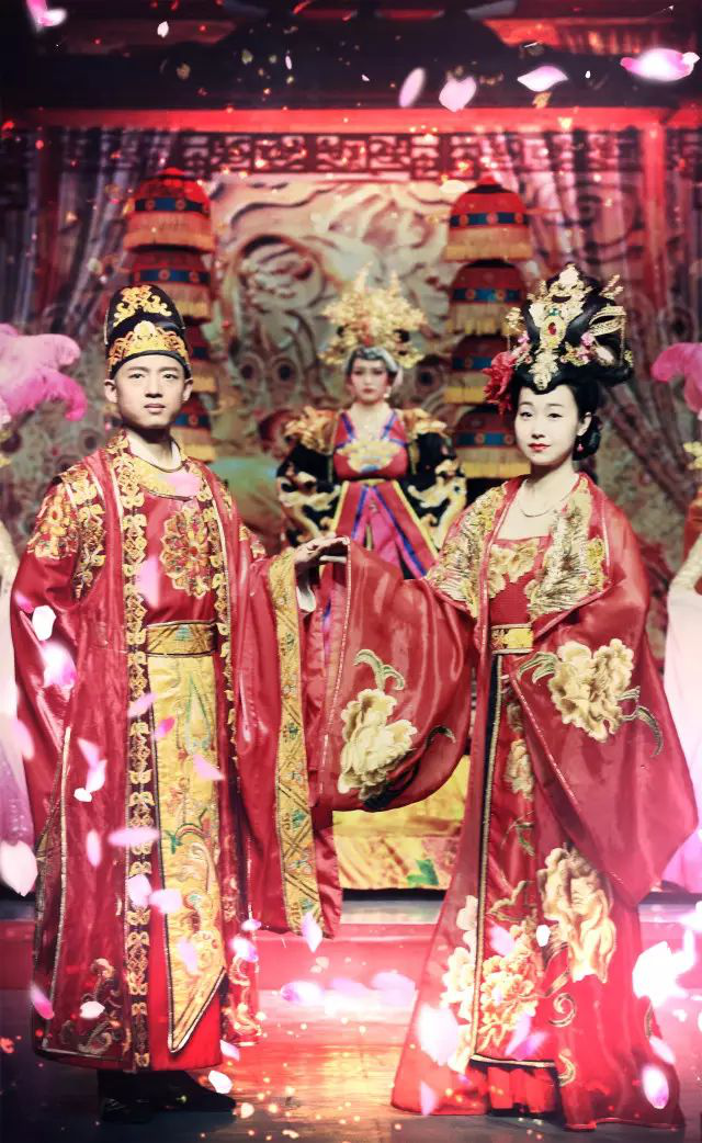 【西安唐樂(lè)宮】2019重磅推出丨大型仿唐式婚禮《女皇賜婚》(圖5) 【西安唐樂(lè)宮】2019重磅推出丨大型仿唐式婚禮《女皇賜婚》(圖5)